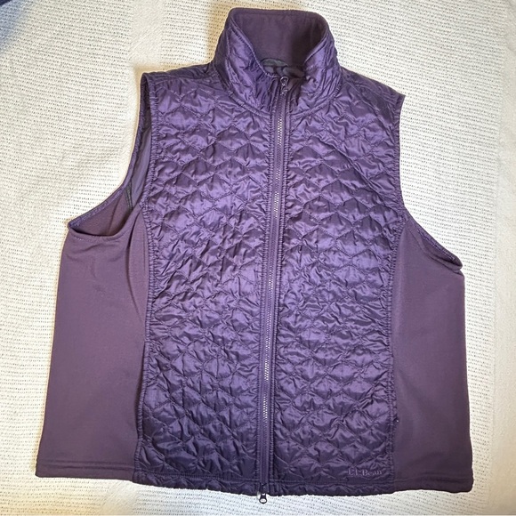 LL Bean Women’s Size 1X quilted Vest Lightweight Outdoor Hiking Everyday Fall - Picture 5 of 9